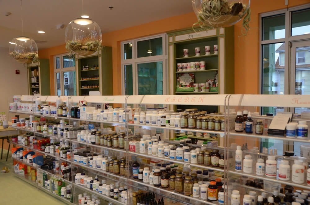 Welltopia_Pharmacy_03