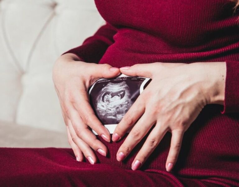 Support Normal Fetal Growth Cover